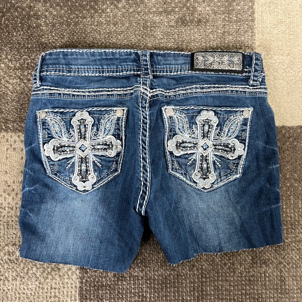 Grace in LA Womens Denim Shorts Rhinestone Cross Embellished Cutoff Size 28 Boho